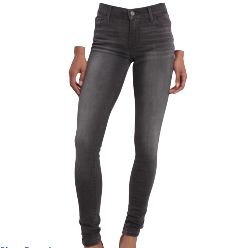 Levi´s® 710 Super Skinny Jeans, Size 24 (black)